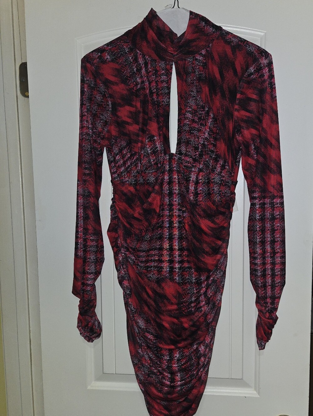 NWT Anthropologie Red Plaid Keyhole Ruched Long-Sleeve Fitted Dress.